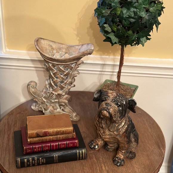 Beatiful Cornucopia Basket Weave Vase - Picture 12 of 15